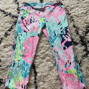 Lilly Pulitzer Luxletic leggings size Large EUC